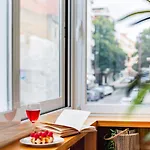 @sholubi - Charming, Quiet & Cozy! شقة