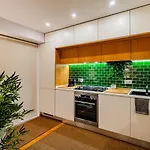 @sholubi - Charming, Quiet & Cozy! *
