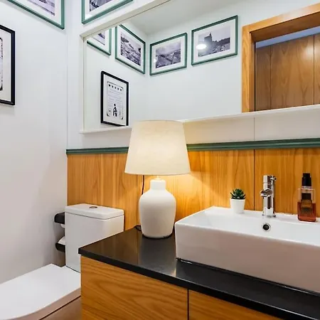 @sholubi - Charming, Quiet & Cozy! * ליסבון