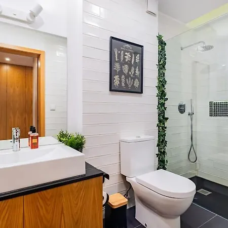@sholubi - Charming, Quiet & Cozy! Appartamento Lisbona