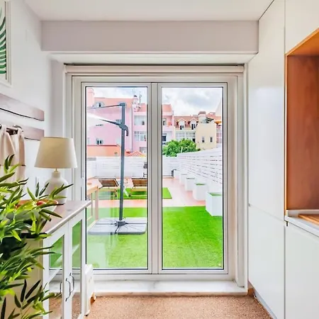 @sholubi - Charming, Quiet & Cozy! Апартаменти Лісабон