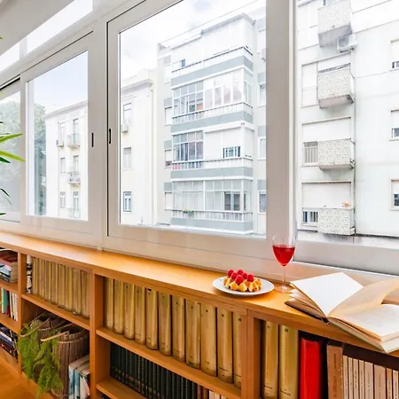 @sholubi - Charming, Quiet & Cozy! 아파트 리스본