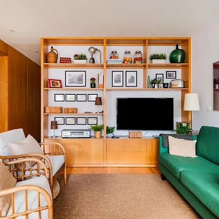 Apartamento @sholubi - Charming, Quiet & Cozy!