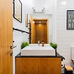@sholubi - Charming, Quiet & Cozy! Appartement Lissabon